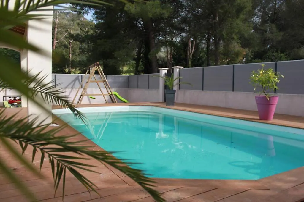 Villa Contemporaine T5 Avec Piscine A Cassis