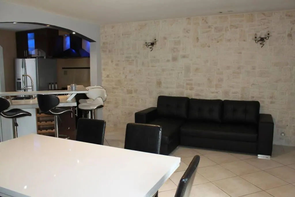 Villa Contemporaine T5 Avec Piscine A Cassis France